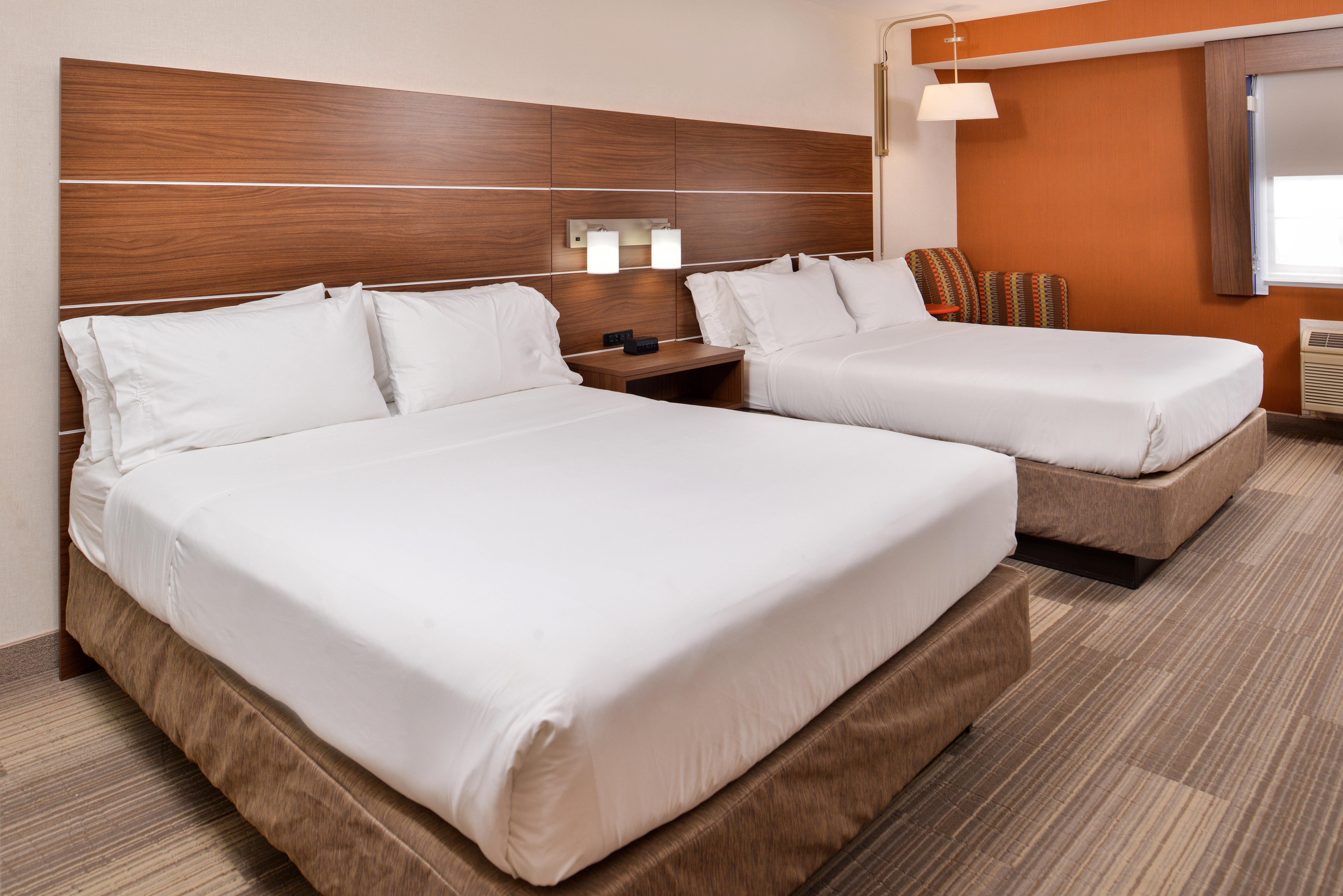 Holiday Inn Express Westley By Ihg Exterior foto